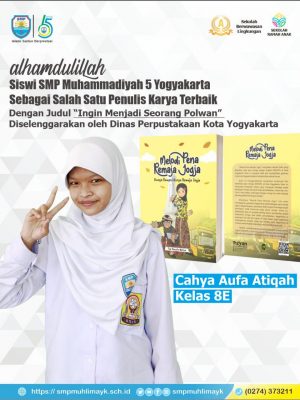 Salah Satu Penulis Karya Terbaik Dengan Judul "Ingin Menjadi Seorang Polwan". Diselenggarakan oleh Dinas Perpustakaan Kota Yogyakarta