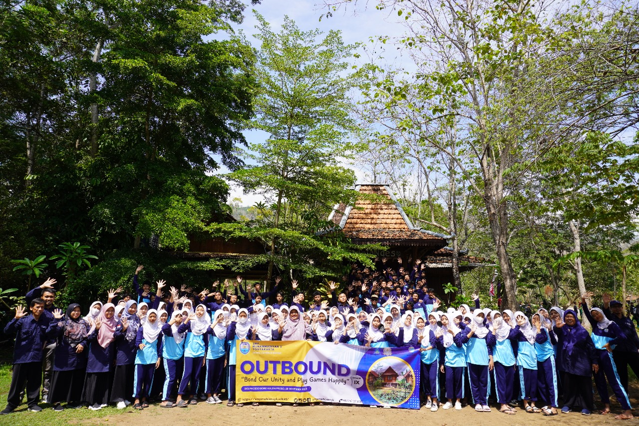 OUTBOUND "Bond Our Unity and Play Games Happily" Kelas IX